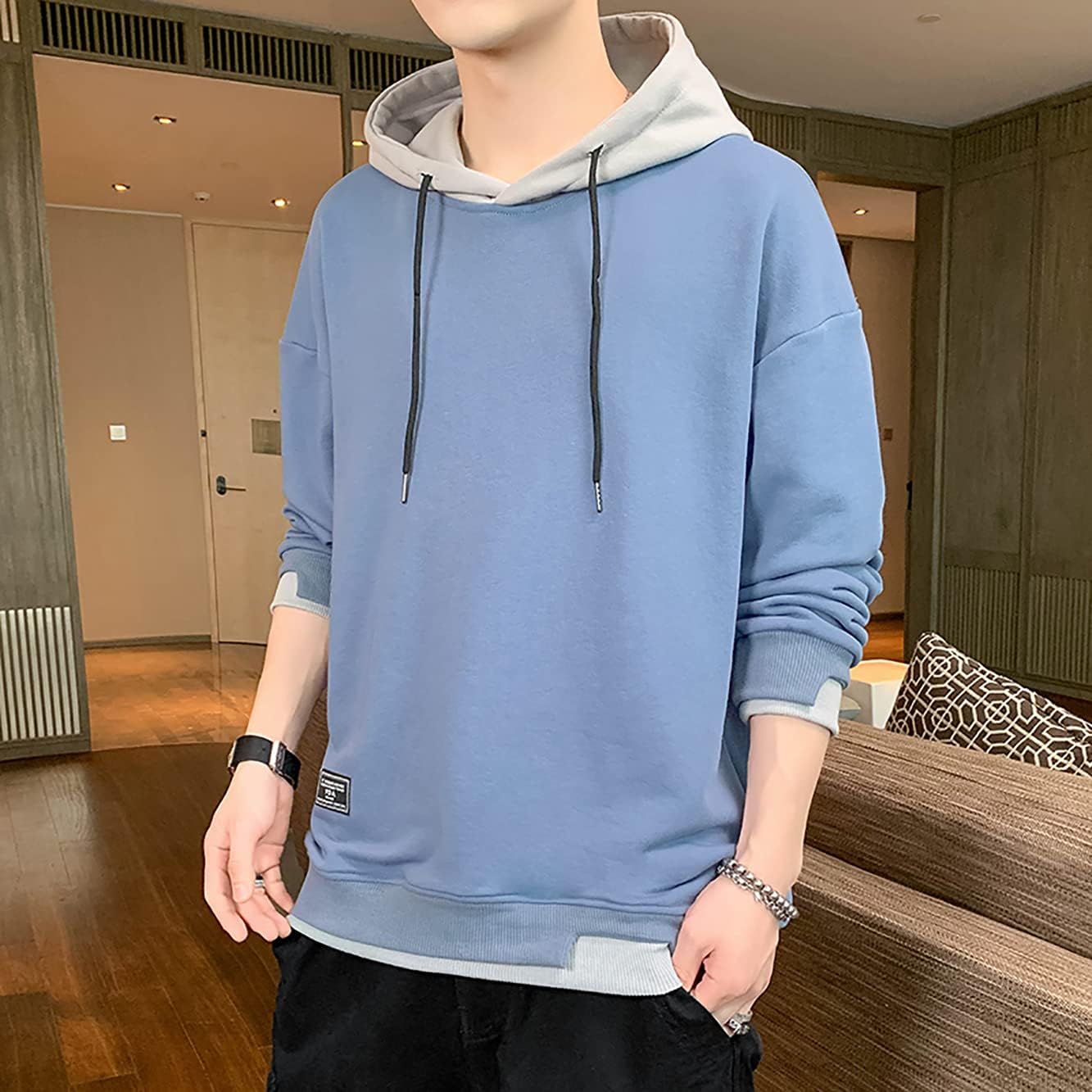 Sudadera urbana clásica con capucha | HEXGLAM™ 