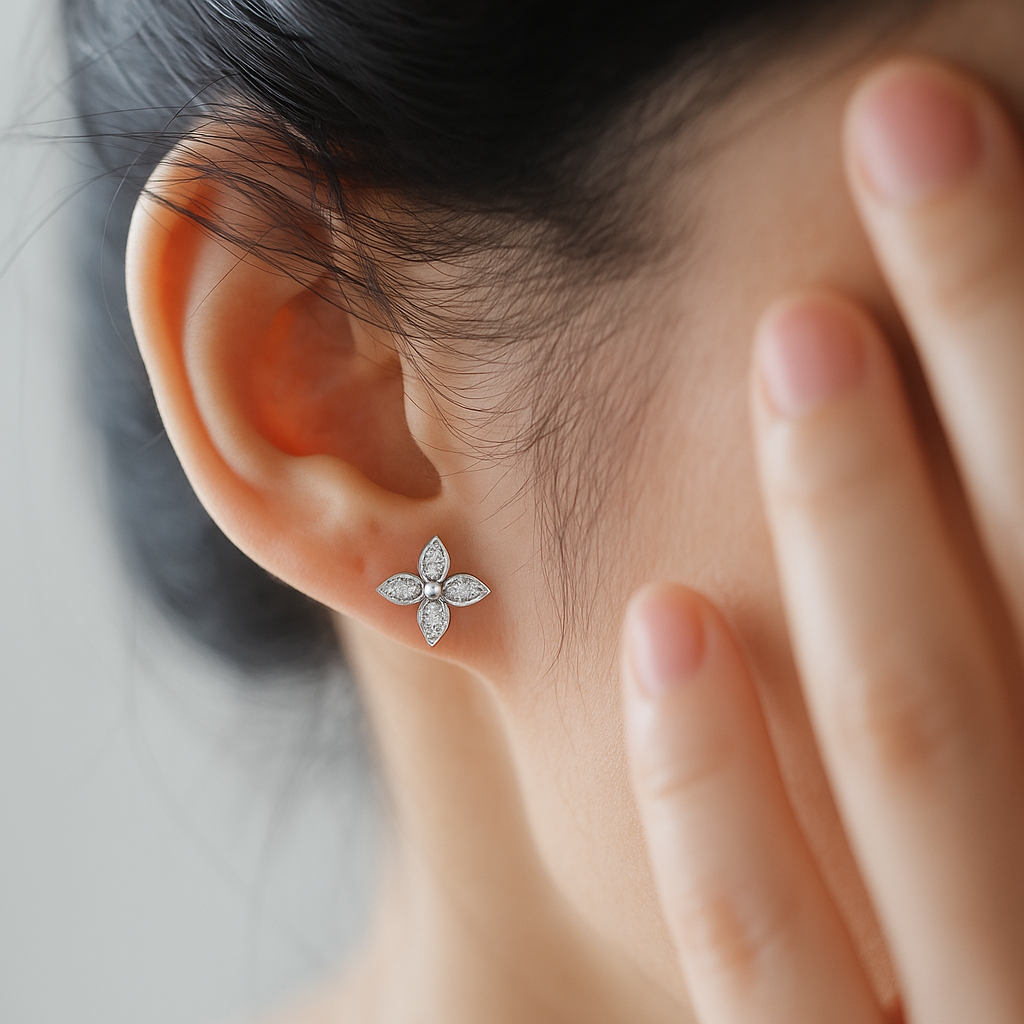 NICOLE Klaver Oorbellen